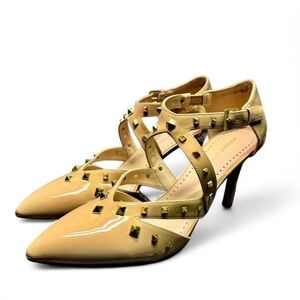 Adrienne Vittadini Navi Nude Patent Gold Studded Strappy Pointed Toe Heels 11